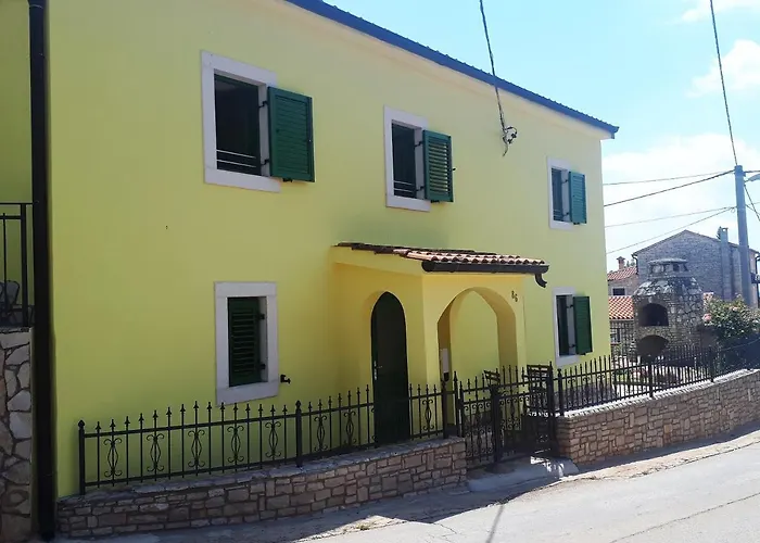 Apartment Terra Rossa