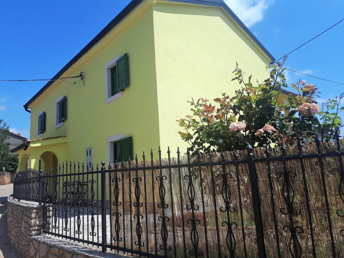 Terra Rossa Apartma *