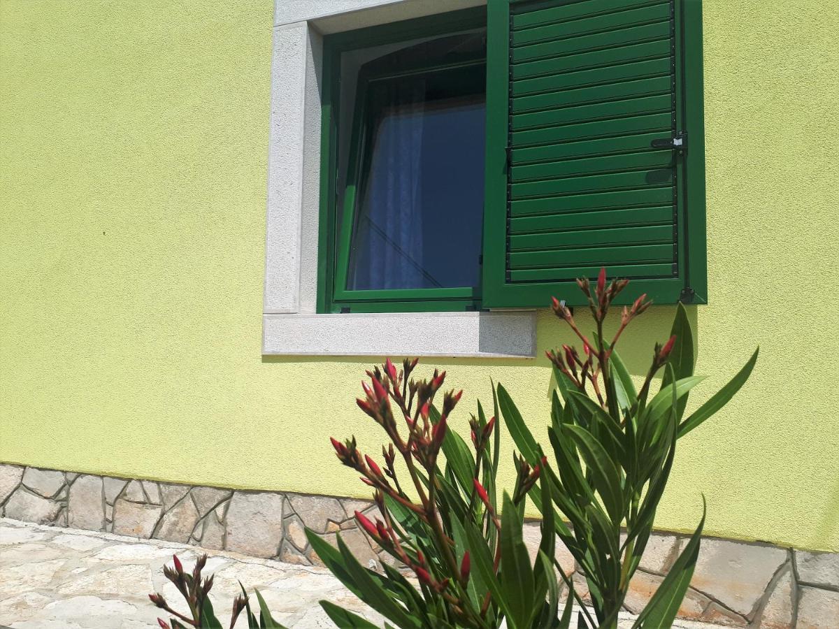 Terra Rossa Apartment